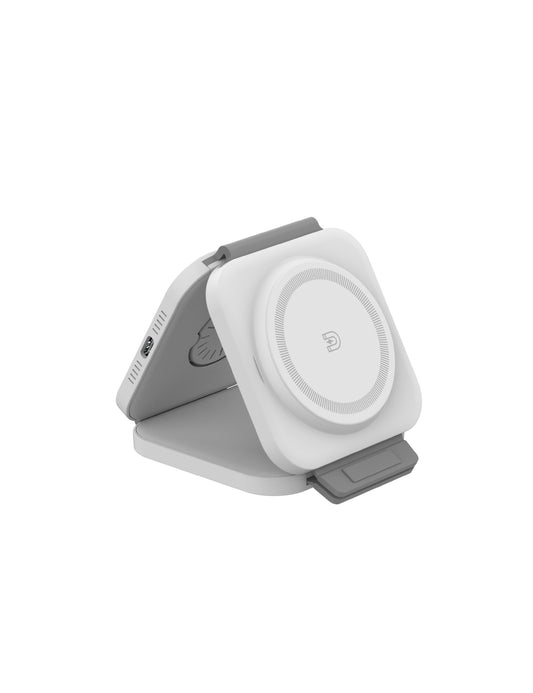 3 in 1 Magnetic 15W Collapsible Wireless Charger image 1