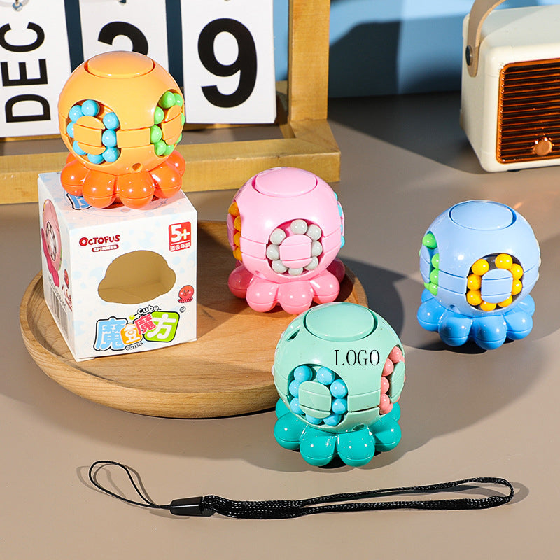 Finger Rotating Decompression Toy image 0